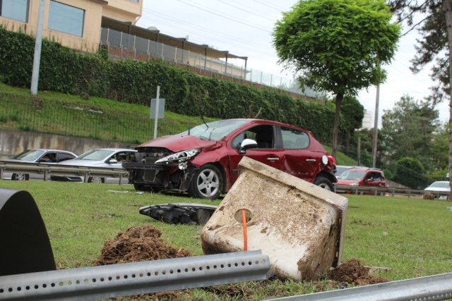 Ordu’da Aynı Araçta 2’si Çocuk 5 Kişi Yaralandı