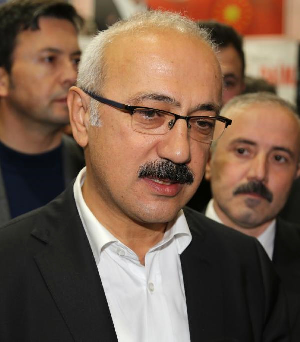 AK Parti’li Elvan, Ordu’da Temayül Yoklamasına Katıldı