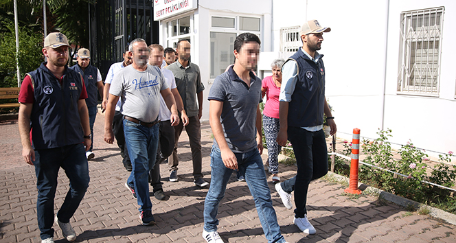 Antalya merkezli FETÖ operasyonu: 13 gözaltı