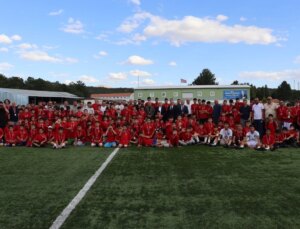 Çorum’da yaz Kur’an kurslarına katılan öğrenciler ortasında futbol turnuvası düzenlendi