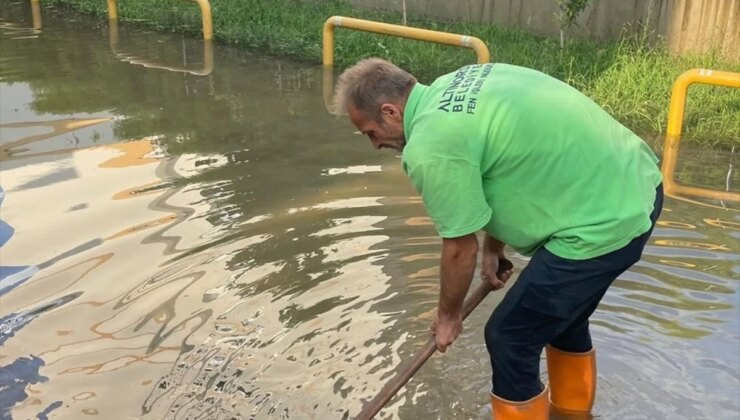 Ordu’da Şiddetli Yağış Sonucu Konut ve İş Yerleri Su Bastı