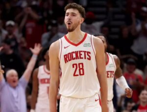 Alperen Şengün’den Türk spor tarihine geçen imza