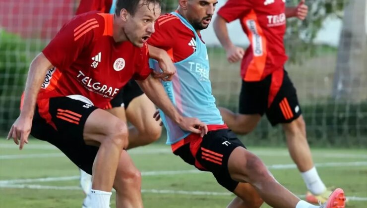 Onvo Antalyaspor, Ulusal Maçlar Ortasında Antrenmanlarını Sürdürüyor