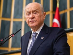 Bahçeli’den sağduyu daveti: CHP’de arınma, durulma ve yeni şeyler söyleme vakti